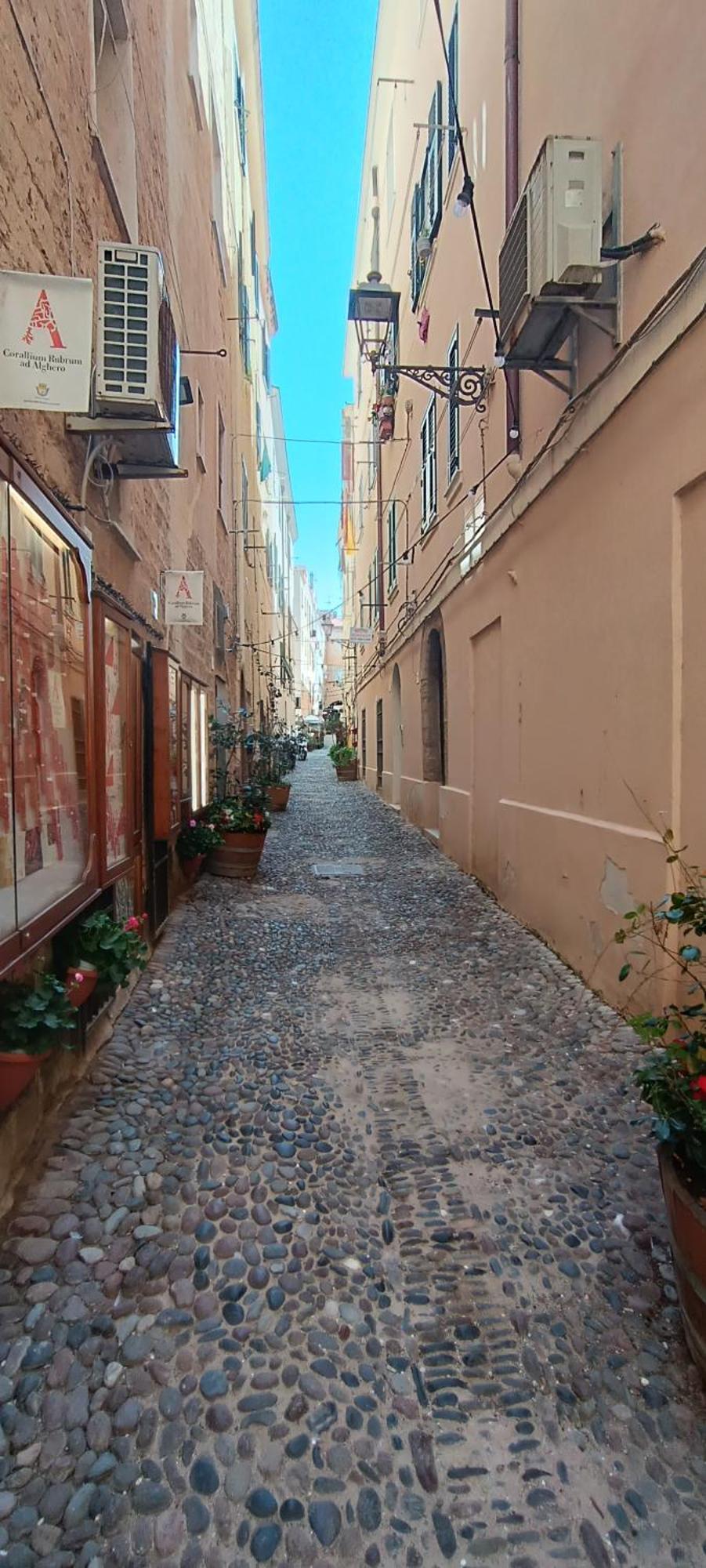 Appartamento In Centro Storico Алгеро Екстериор снимка